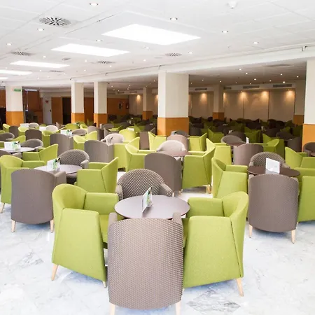 Madeira Centro 4* בנידורם