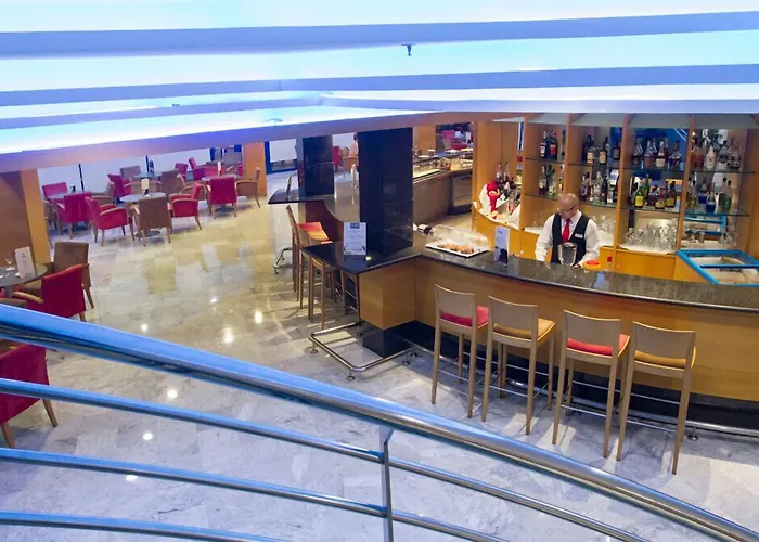 Madeira Centro Hotel 4*