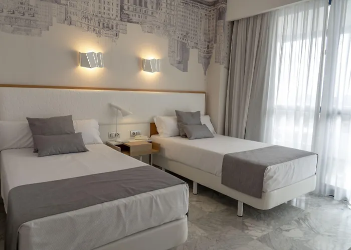 Hotel Madeira Centro 4*